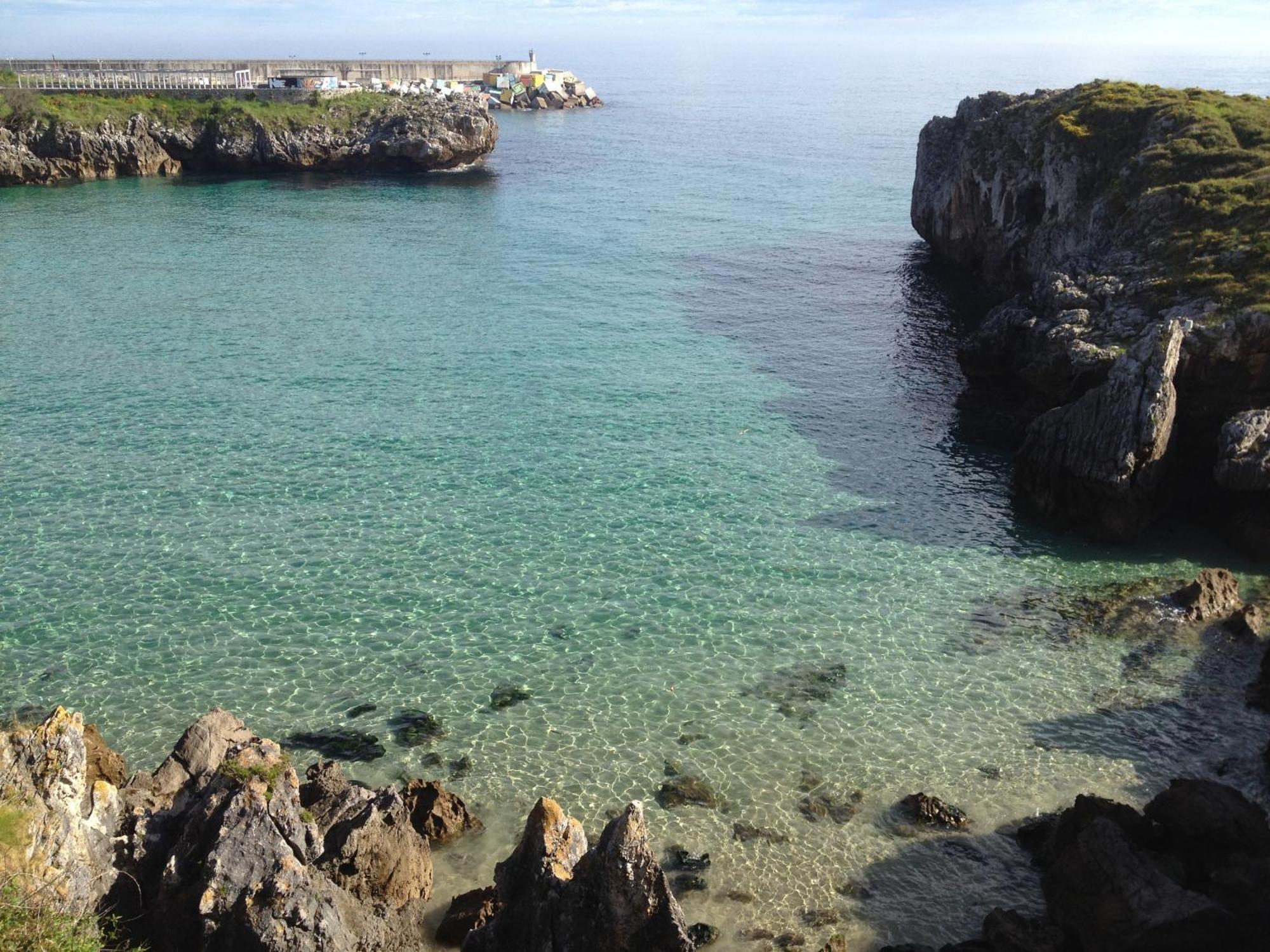 Las Rocas Llanes Esterno foto