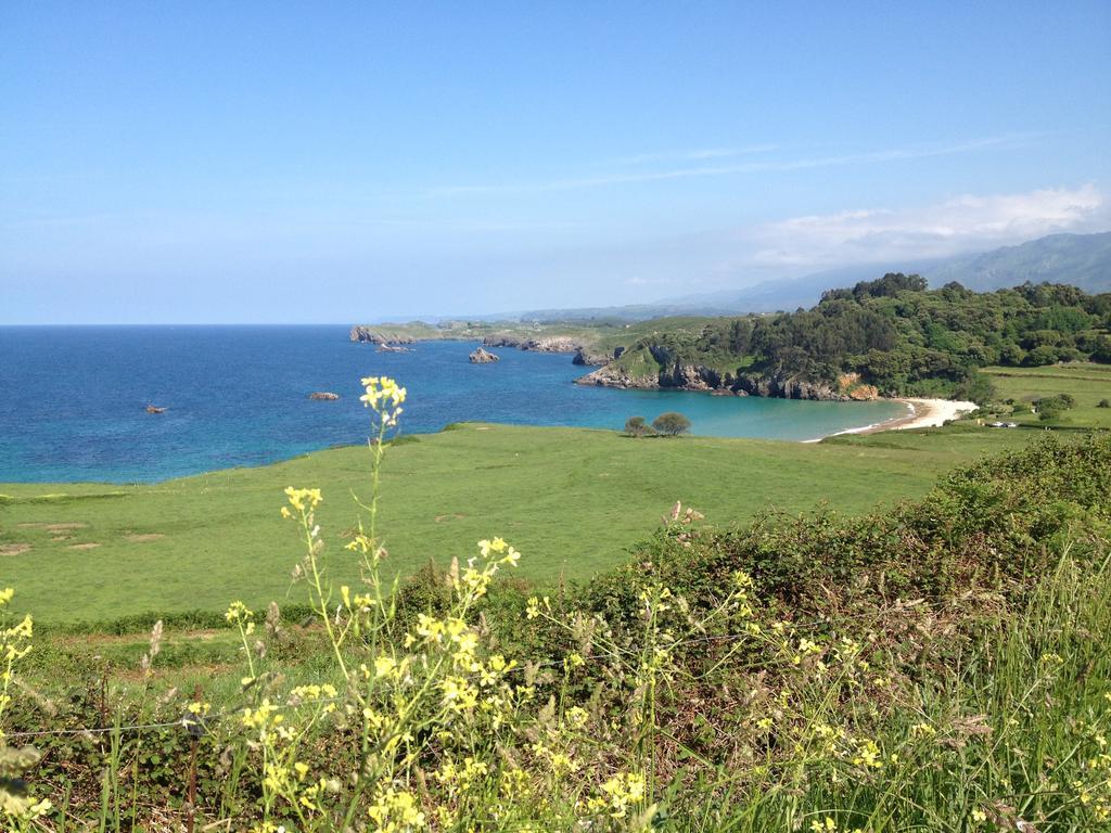 Las Rocas Llanes Esterno foto